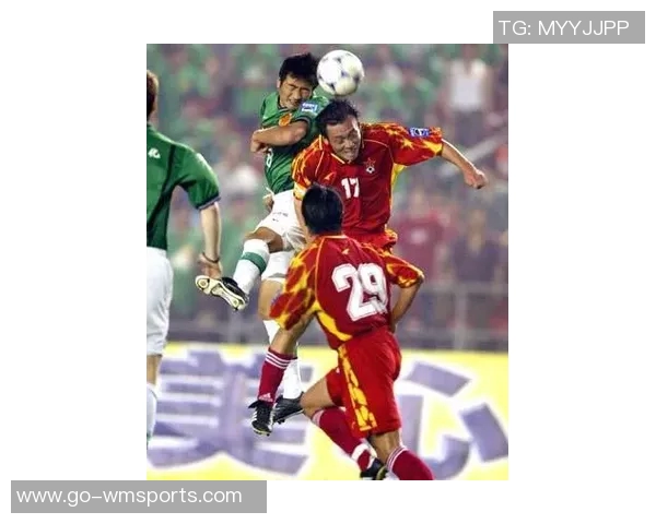 四川足球运动员的崛起与挑战探索他们在中国足球中的角色与未来发展 四川足球运动员的崛起与挑战探索他们在中国足球中的角色与未来发展