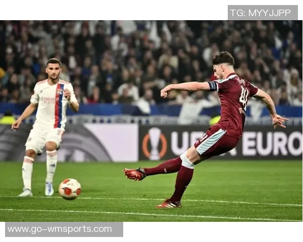 足球信息网全方位解析最新赛事动态与球员转会信息助你掌握足球世界每一刻